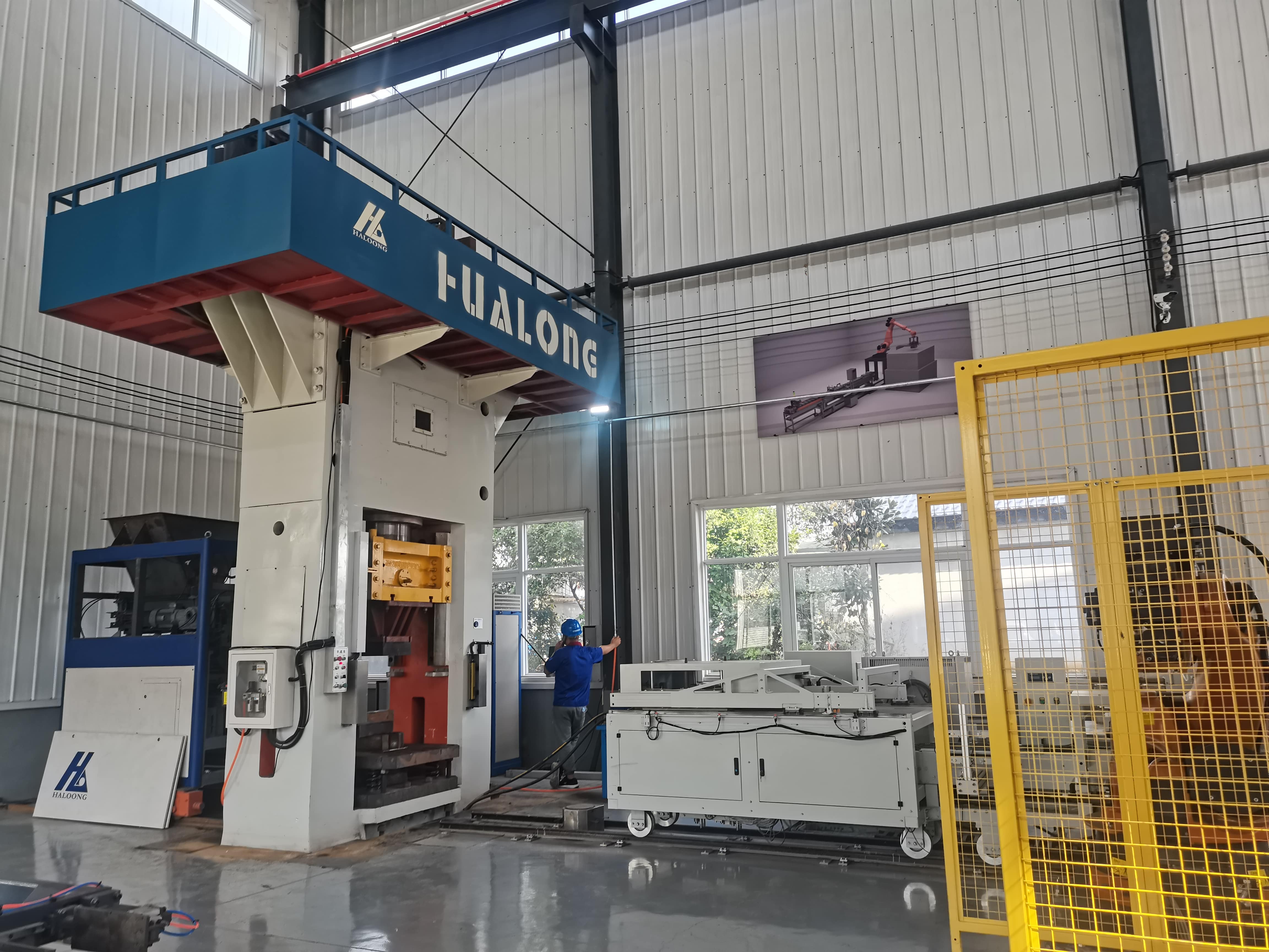 電動螺旋壓力機(jī)取代摩擦壓力機(jī)，是必然趨勢